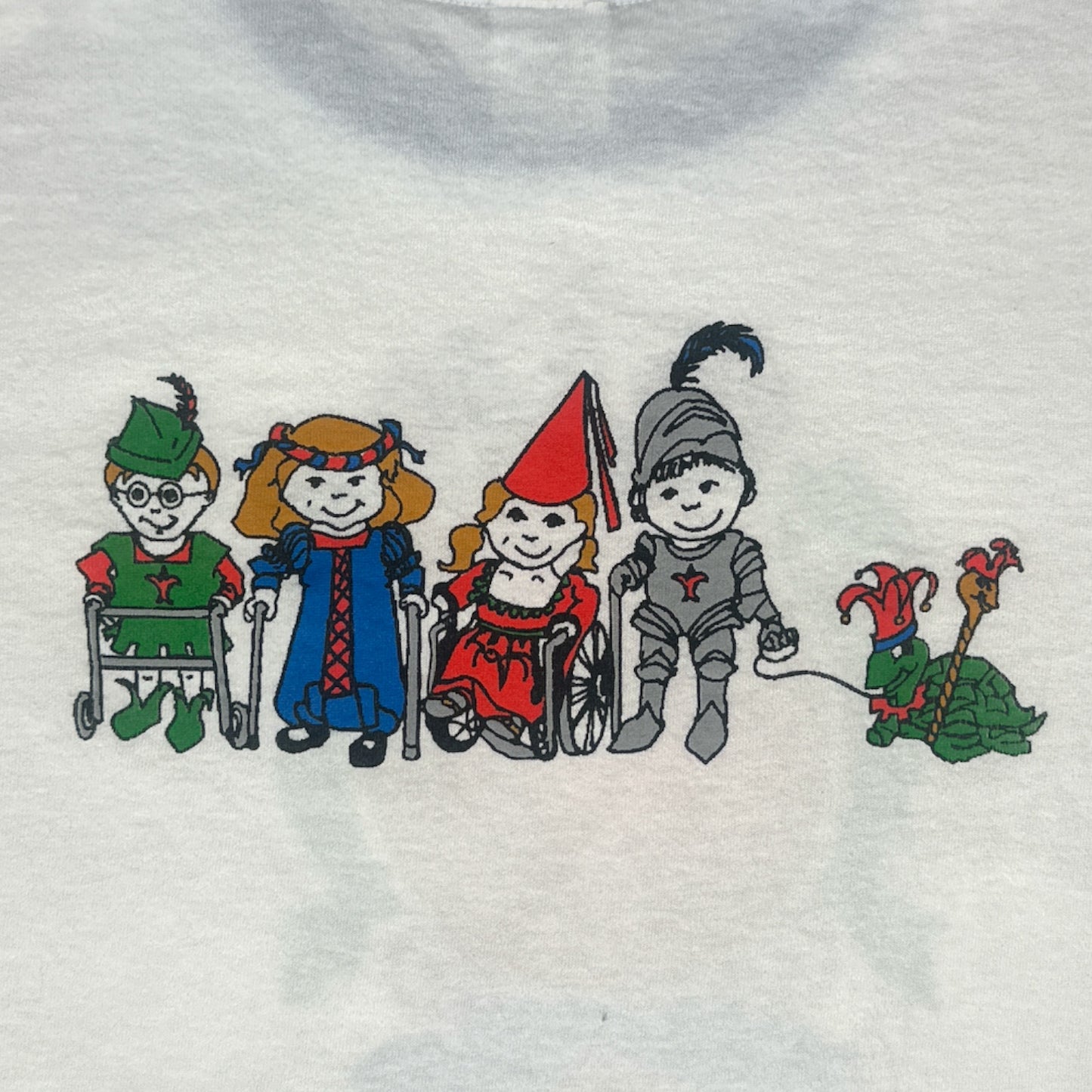REMERA ESCUDO