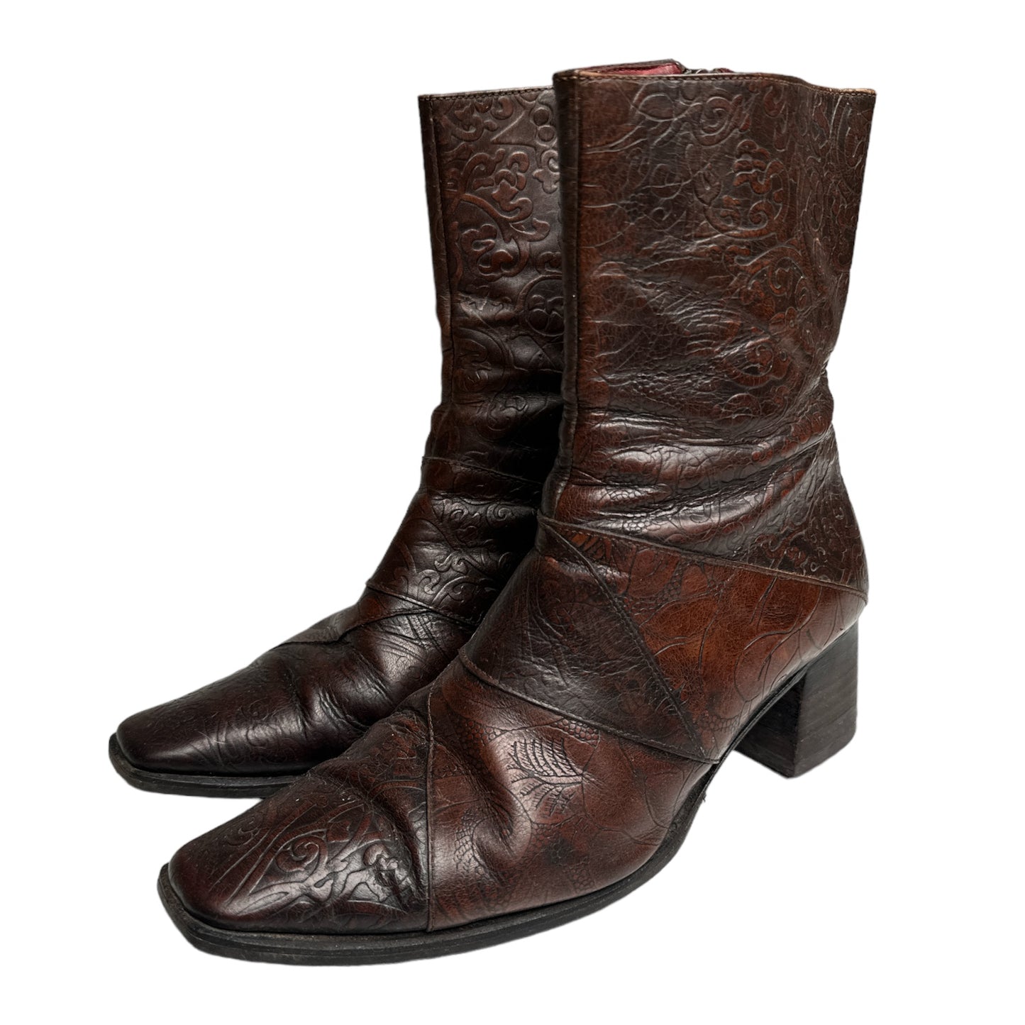 BOTAS CUERO LABRADO