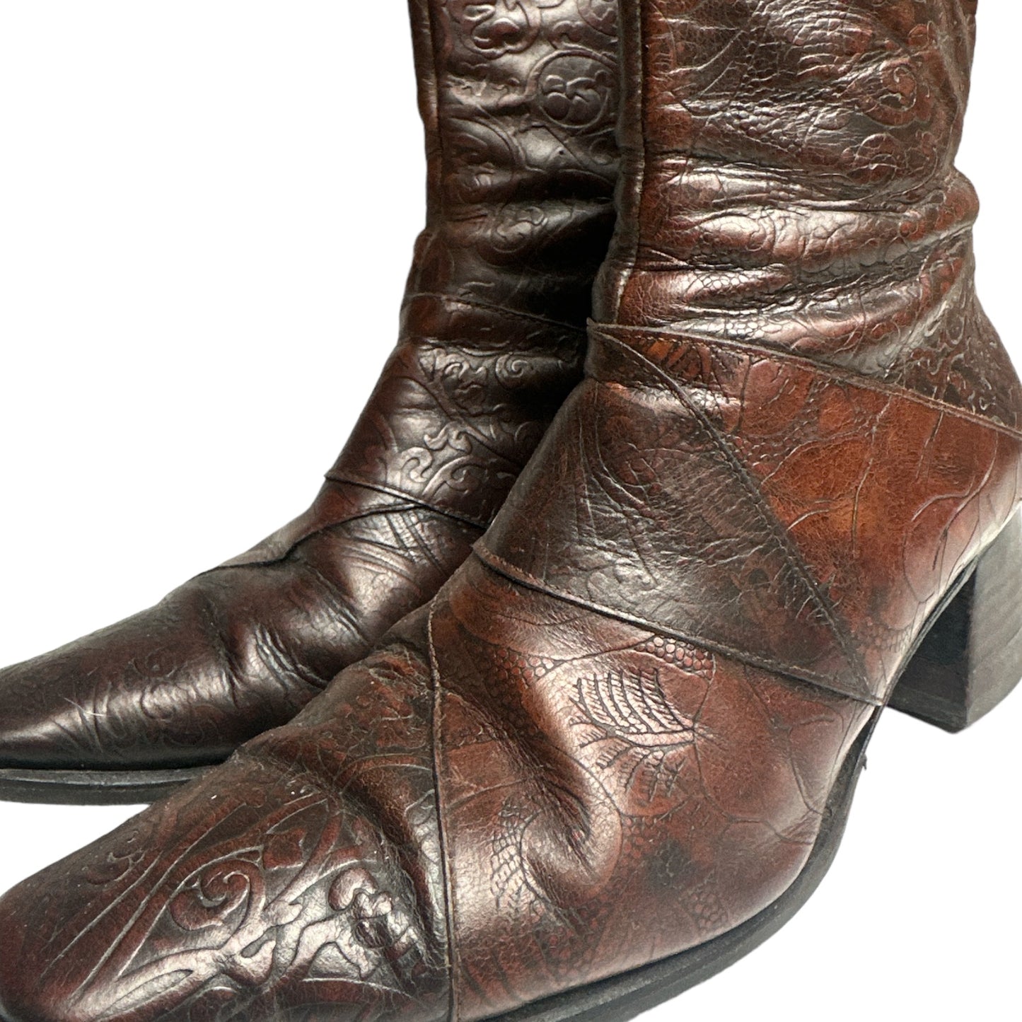 BOTAS CUERO LABRADO