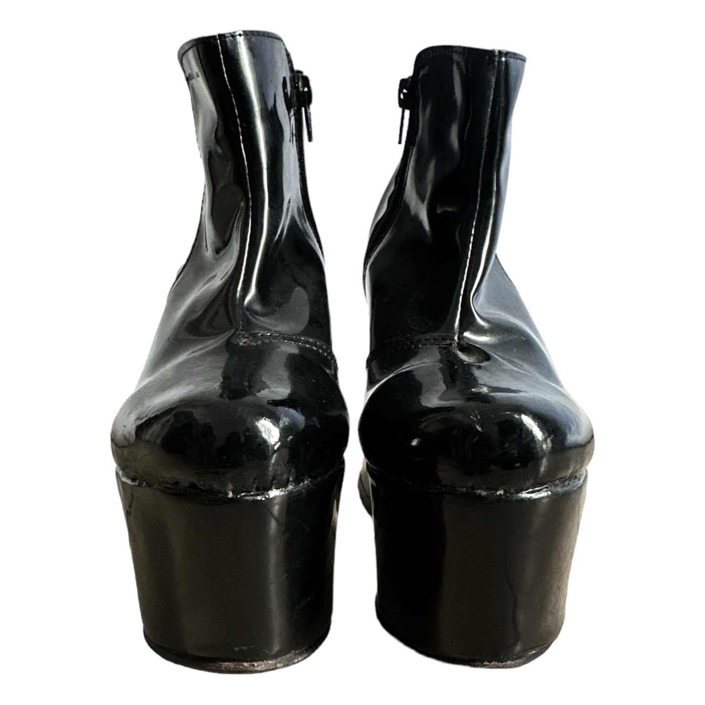 TACONES ACHAROLADOS