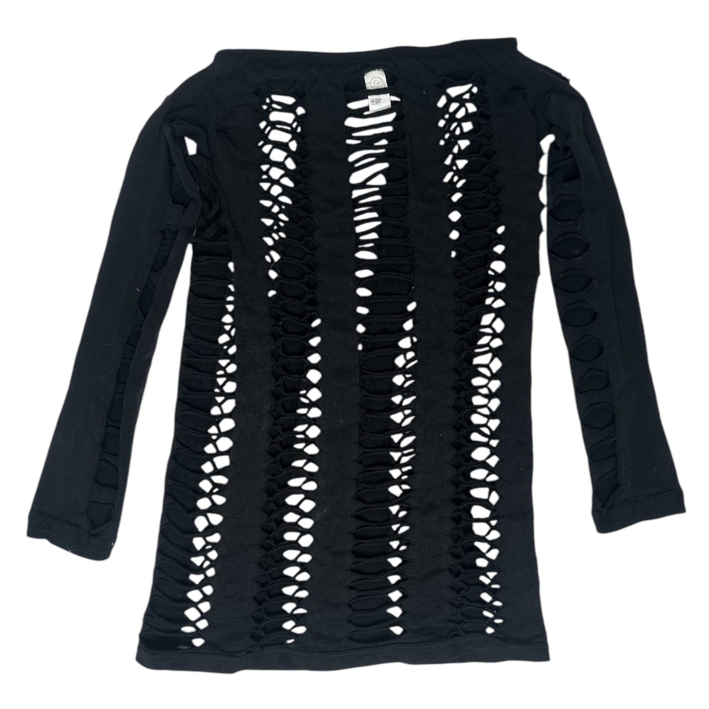 REMERA CALADA